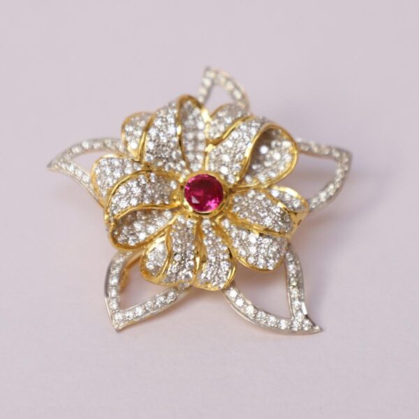 Brooch Gold Flower