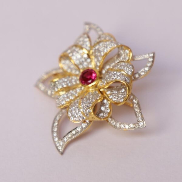 Brooch Gold Flower - Image 2