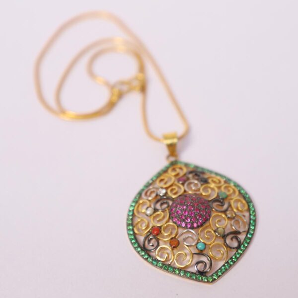 Pendent Gold,Black Leaf Navratan - Image 3