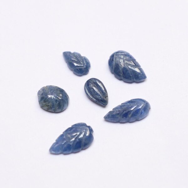 Blue Sapphire Leaf Mughal Carving - Image 5